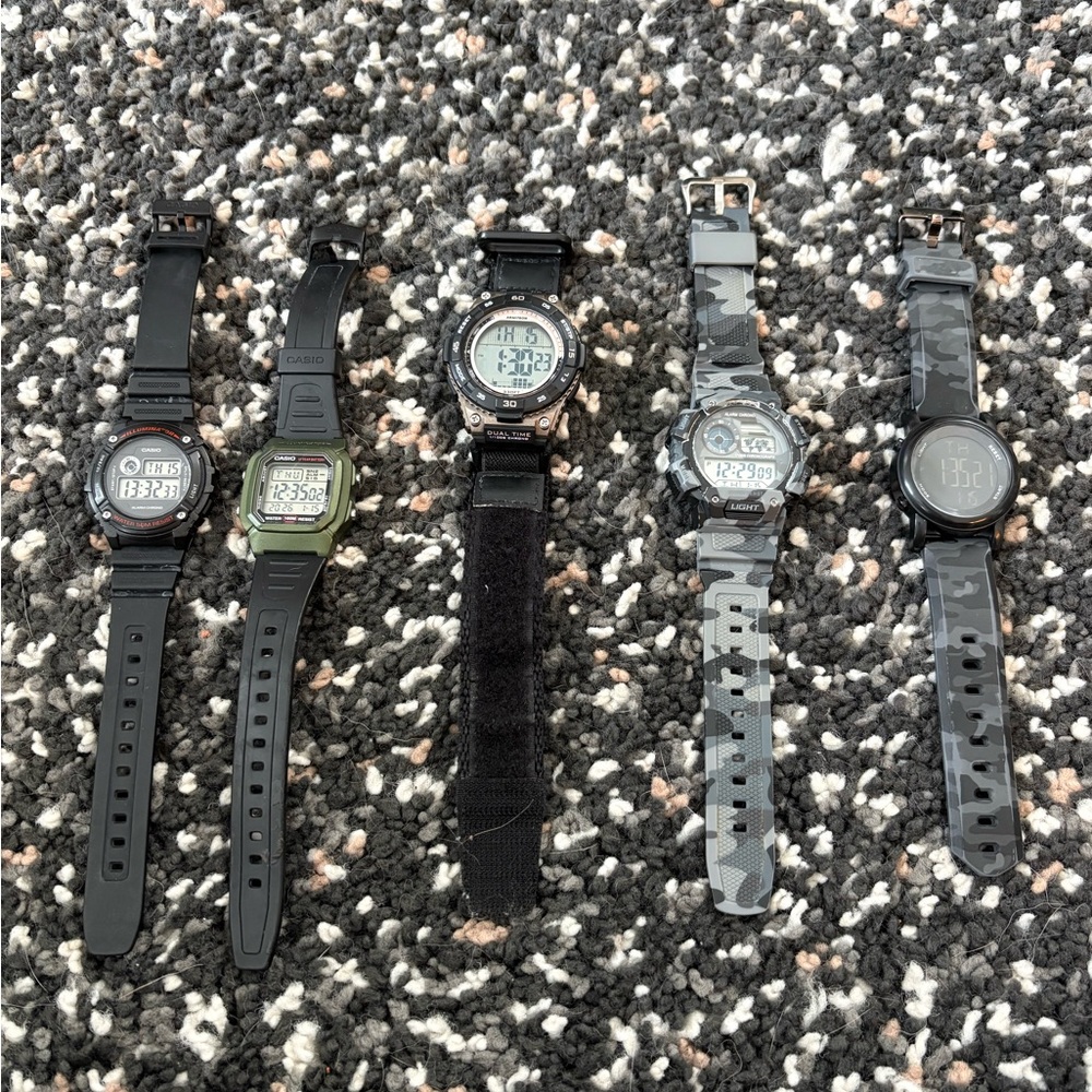 6 men’s watches of all types